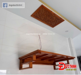 ban-tho-quan-am-treo-tuong-go-do-mau-tron-du-kich-thuoc