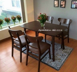 ban-an-mango-4-ghe-nau