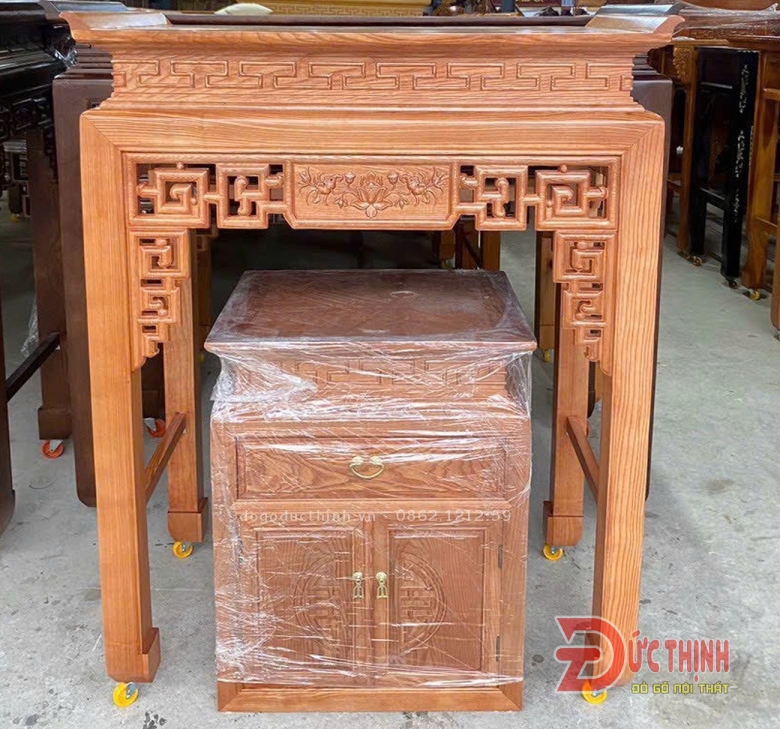 Án gian thờ gỗ sồi - Tủ gầm - 107 - hoa sen (sơn màu theo yêu cầu)