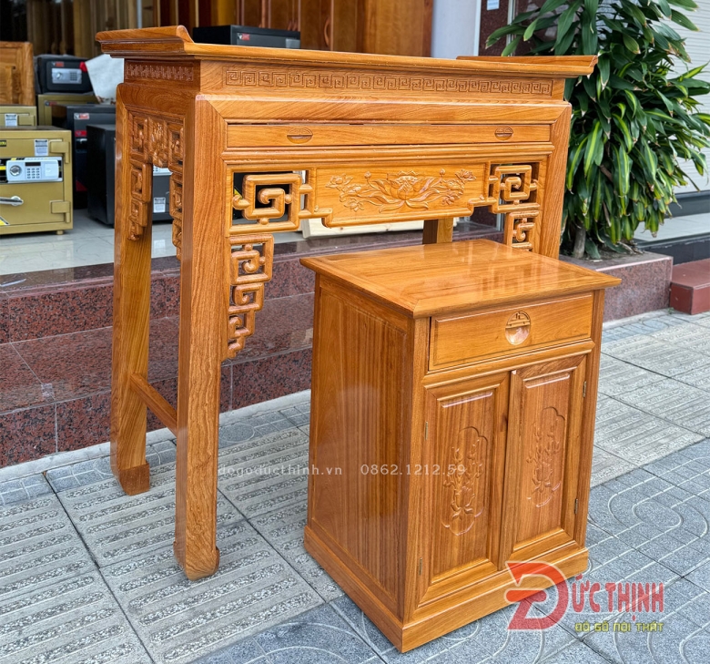 Combo phòng thờ gỗ đỏ: án gian thờ, bàn thờ treo tường, đèn tranh trúc chỉ