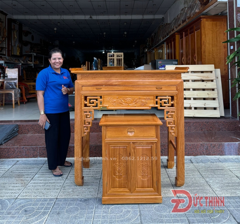 Combo phòng thờ gỗ đỏ: án gian thờ, bàn thờ treo tường, đèn tranh trúc chỉ