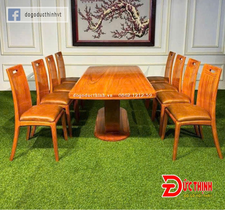 Bàn ăn gỗ đỏ chân chữ U - ghế mẫu tựa trơn cong - khoét lỗ hiện đại