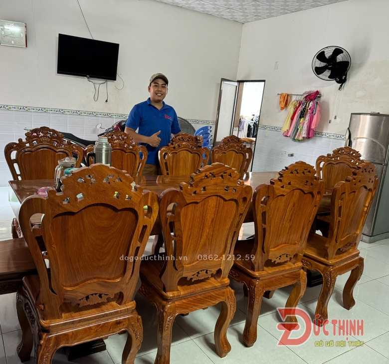 BÀN ĂN NGUYÊN KHỐI GỖ ĐỎ - 10 GHẾ LOUIS - BÀN N89xD265xD16