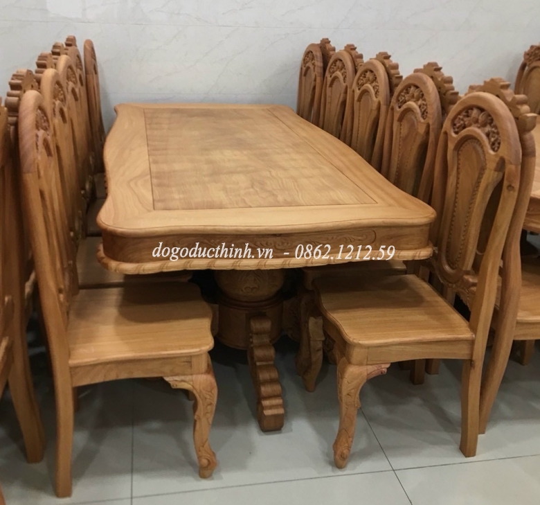 Bàn ăn gỗ đỏ - Vuông lượn - 8 ghế - Tựa ghế đào - PU mờ