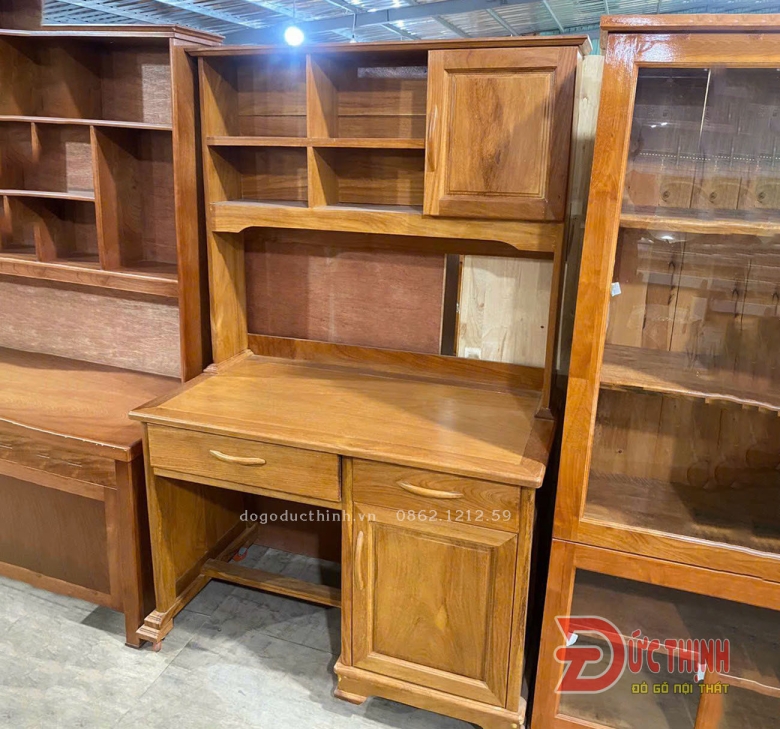 Bàn học gỗ đỏ có kệ sách