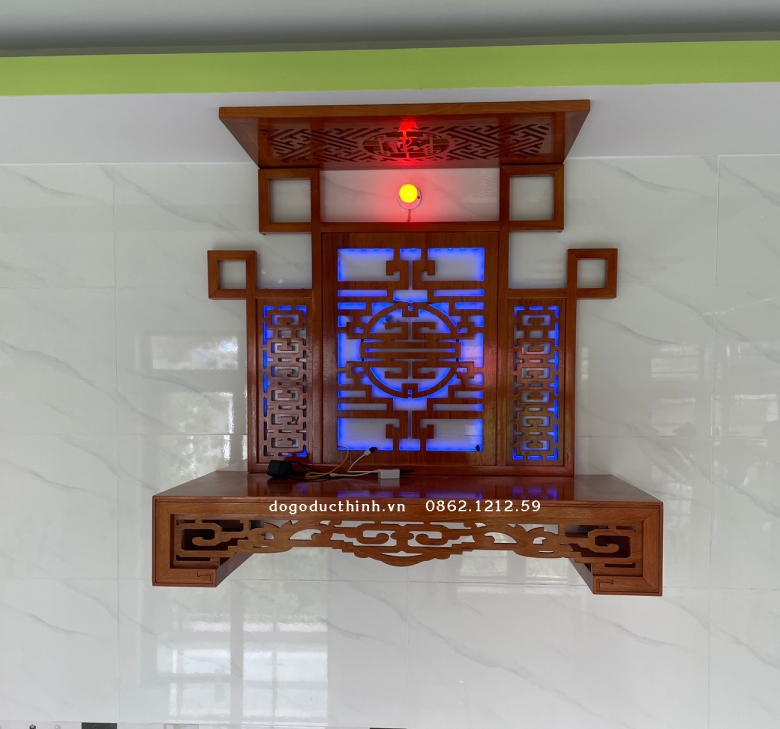 Bàn Thờ Quan Âm gỗ đỏ + Tấm Hoa Văn Ốp Tường + Tấm chắn ám khói