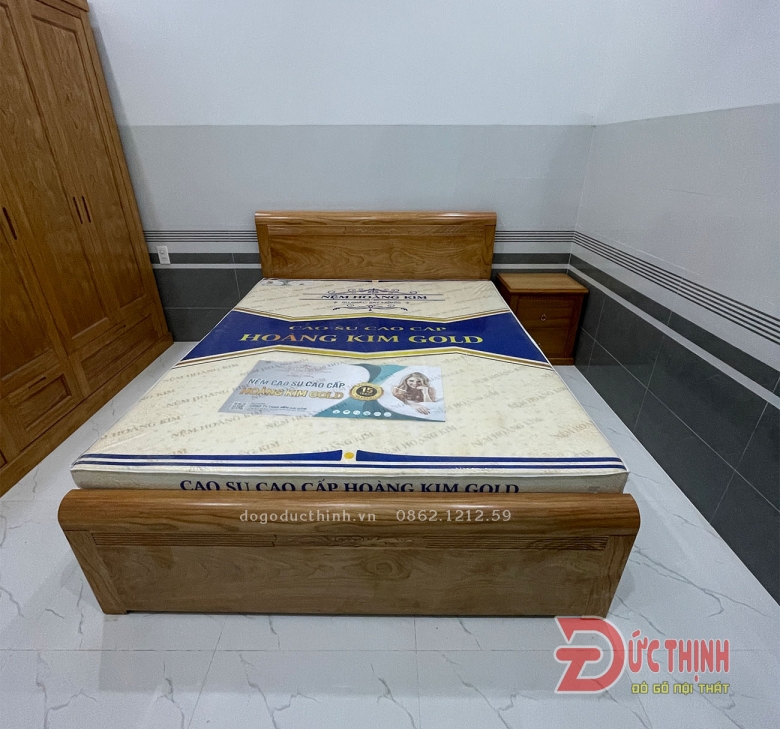 Combo phòng ngủ (Giường + nệm, tủ áo có kệ trang trí, tủ đầu giường ) gỗ đỏ