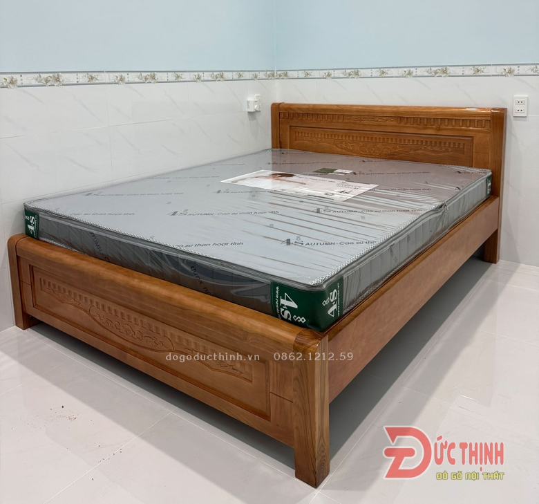 Giường ngủ gỗ sồi - Vạt phản nan - Lau màu gỗ đỏ