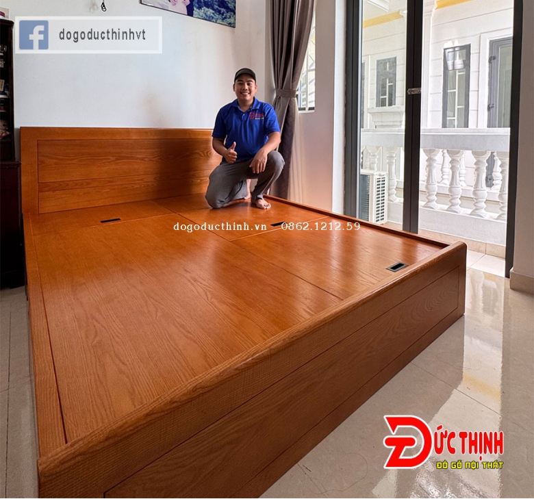 Giường ngủ gỗ sồi Nga mẫu trơn hiện đại