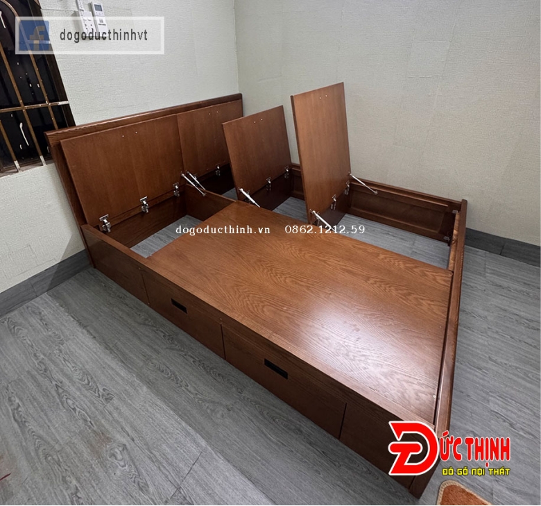 Giường ngủ gỗ sồi Nga mẫu trơn hiện đại - màu gỗ óc chó