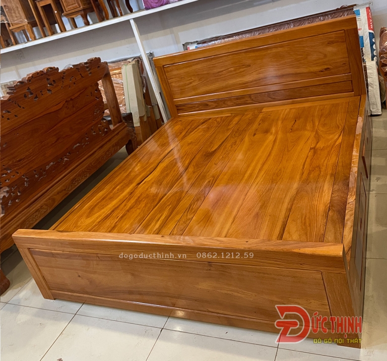 Giường ngủ gỗ đỏ - Vạt Phản 4 ngăn kéo 
