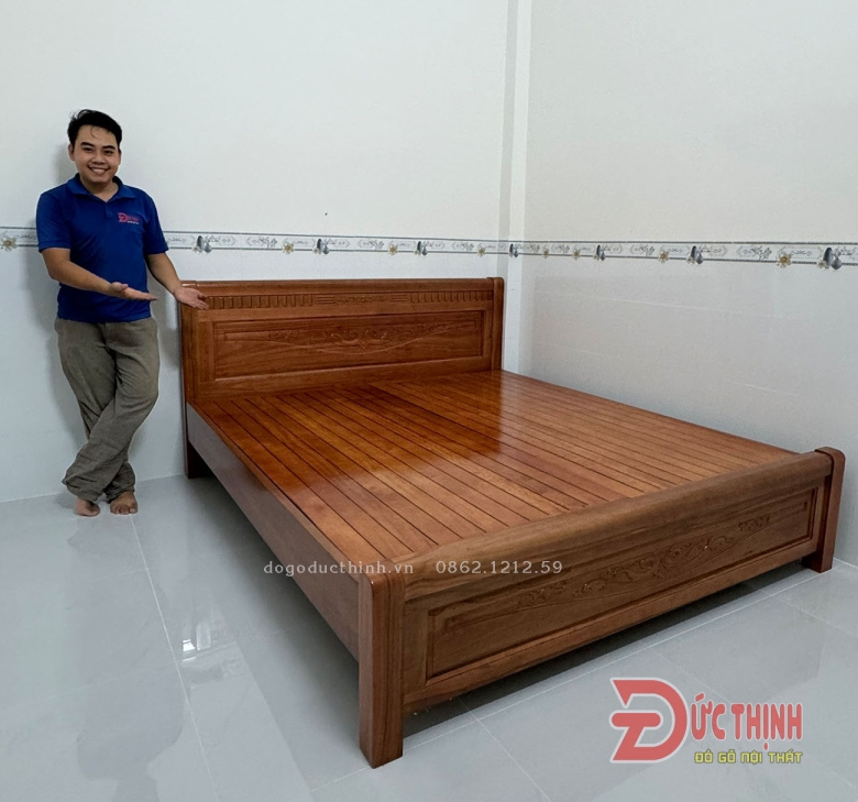 GIƯỜNG GỖ XOAN ĐÀO - MẪU THIÊN NGA - VẠT PHẢN NAN