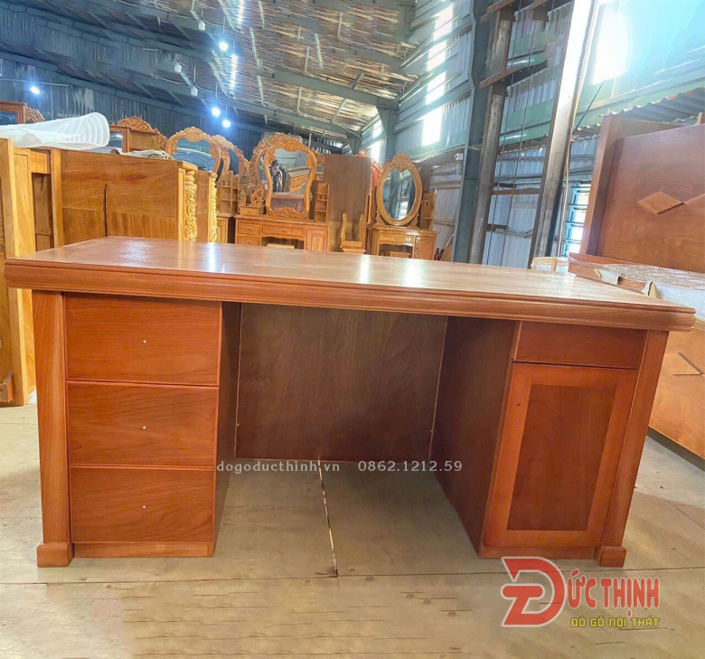 Bàn làm việc - bàn giám đốc gỗ xoan đào
