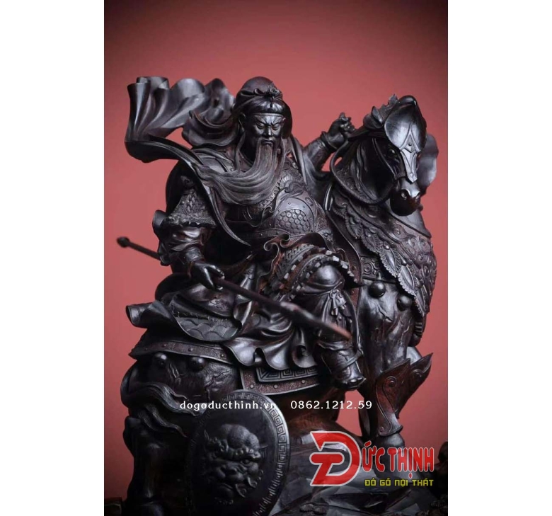 Tượng gỗ: QUAN CÔNG CƯỠI NGỰA