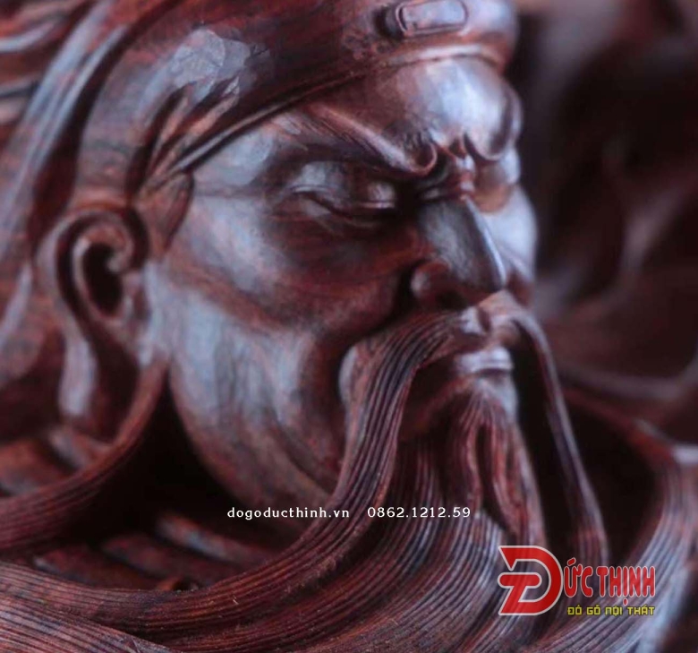Tượng gỗ: QUAN VŨ PHÁT ĐAO