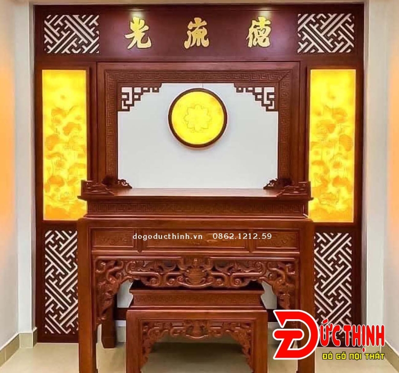 Bảng giá thi công vách CNC phòng thờ 2025