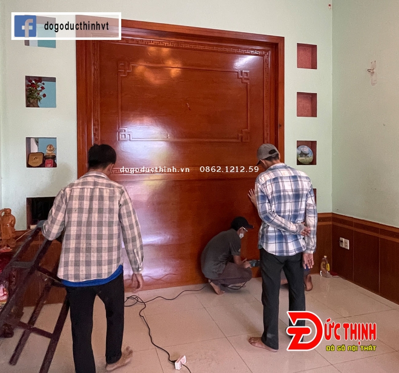 Bảng giá thi công vách CNC phòng thờ 2025