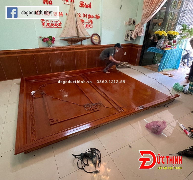 Bảng giá thi công vách CNC phòng thờ 2025