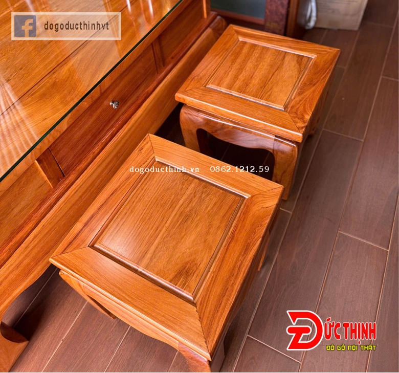 Sofa Gỗ Gõ Đỏ – Mẫu Chân Cua - Nệm Da Cao Cấp