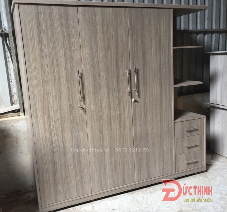 Tủ quần áo gỗ mdf có kệ trang trí