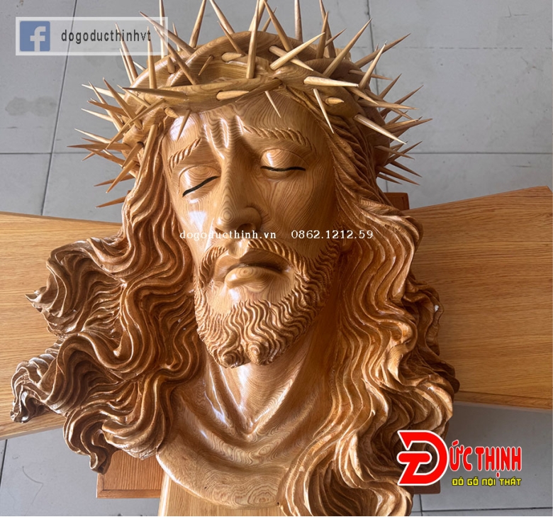 Tượng Thánh Nhan Chúa Giêsu