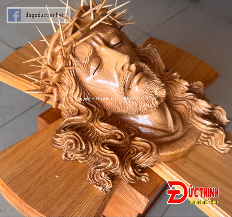 Tượng Thánh Nhan Chúa Giêsu