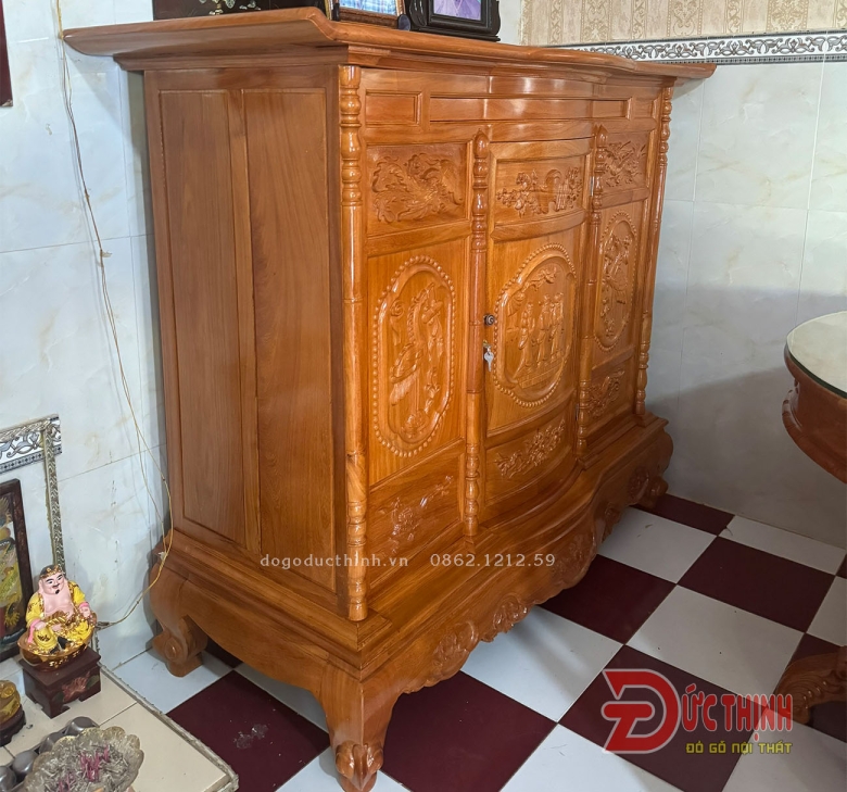 Tủ thờ gỗ đỏ 153 - mẫu Tam Đa